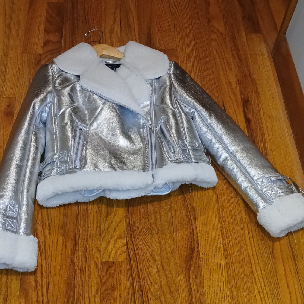 Forever21 Silver and White Faux Fur Jacket Nrw With Tags XS